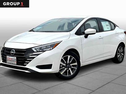 New 2025 Nissan Versa SV
