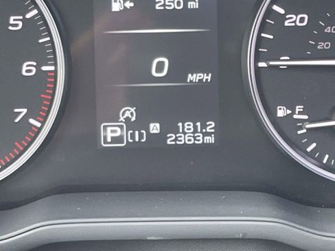 Certified 2026 Subaru Forester Limited image 29