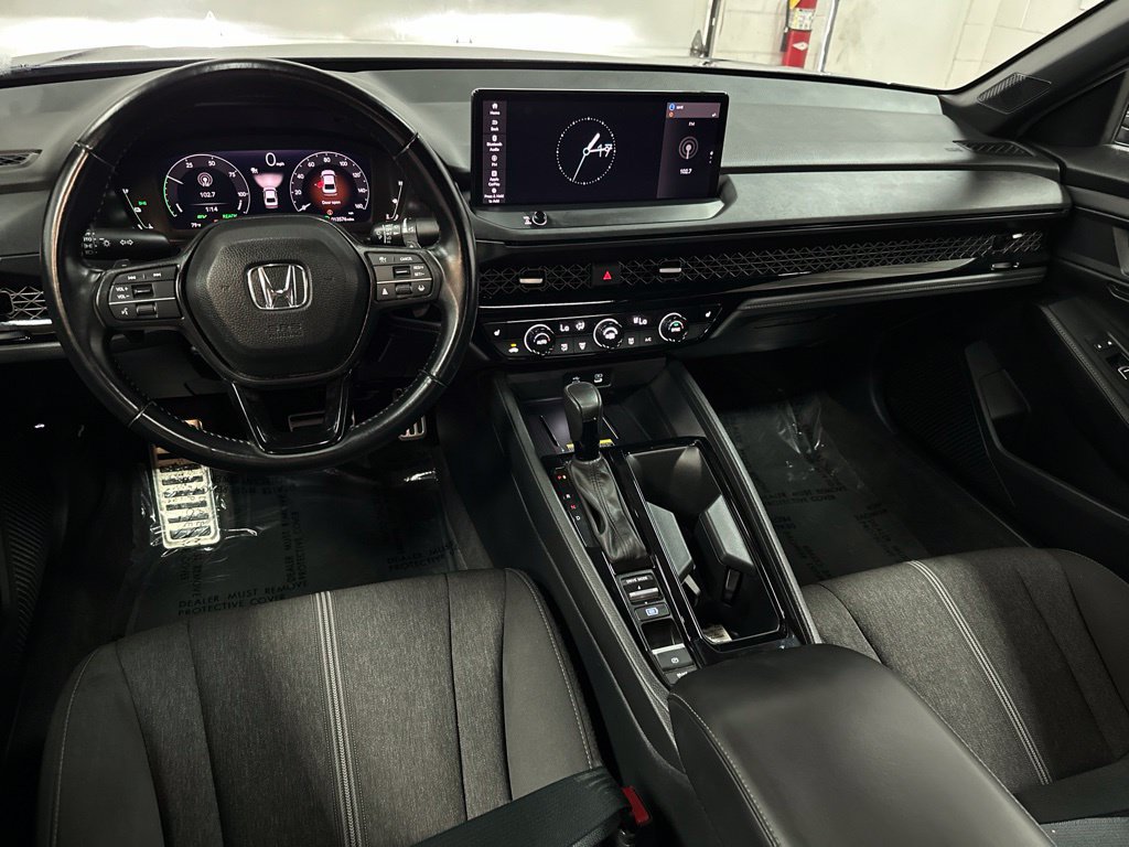 Used 2025 Honda Accord Sport image 13