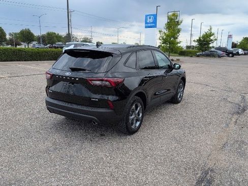 Used 2025 Ford Escape ST-Line AWD/4WD image 17