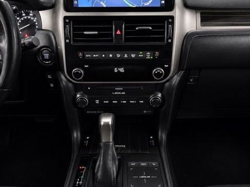 Used 2023 Lexus GX 460 Premium w/ Premium Package AWD/4WD image 30