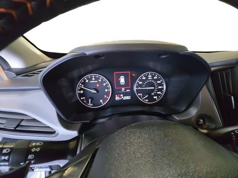 Used 2025 Subaru Crosstrek 2.5i Limited AWD/4WD image 14