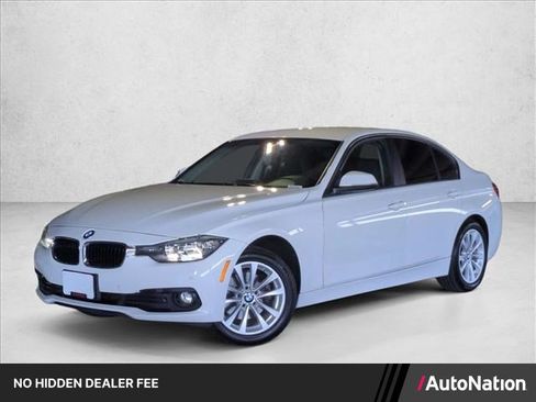 Used 2017 BMW 320i Sedan RWD image 1