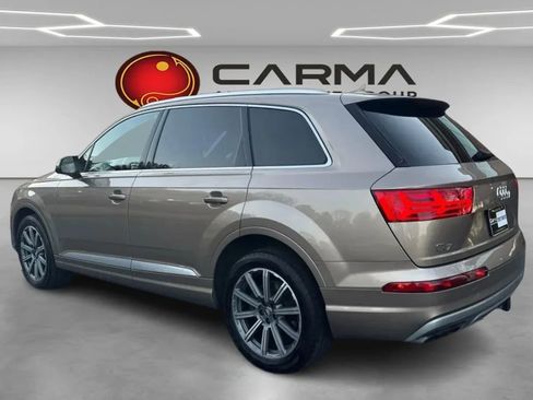 Used 2019 Audi Q7 3.0T Premium w/ Cold Weather Package AWD/4WD image 3