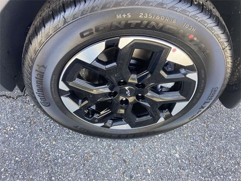 New 2026 Kia Sorento S image 7