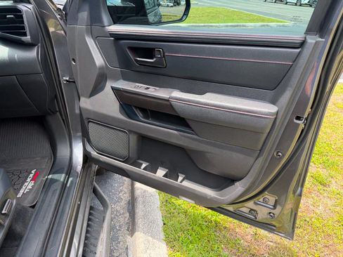Used 2025 Toyota Sequoia TRD Pro AWD/4WD image 28