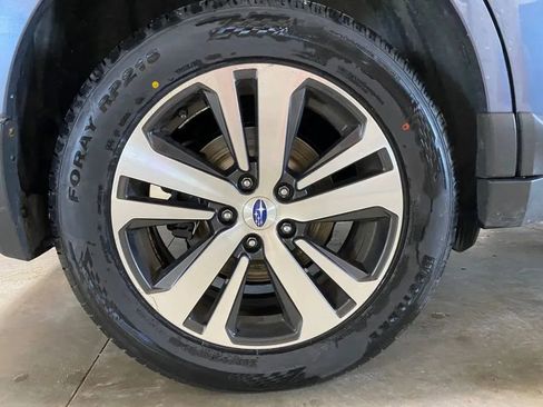 Used 2018 Subaru Outback 2.5i Limited w/ Popular Package #2 image 39