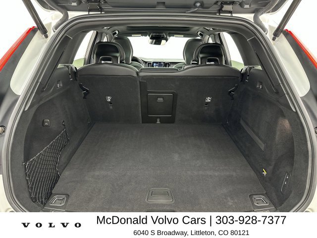 Used 2019 Volvo XC60 T8 R-Design w/ Advanced Package AWD/4WD image 24