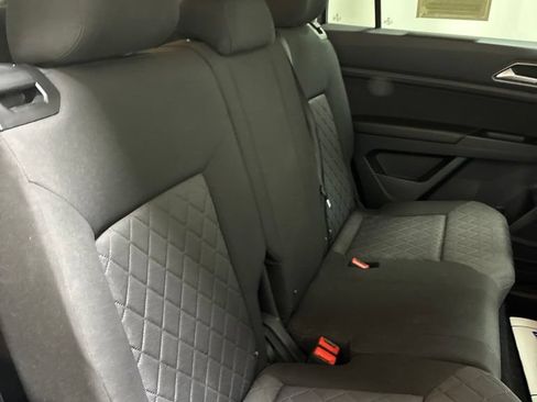 Used 2018 Volkswagen Atlas S FWD image 17