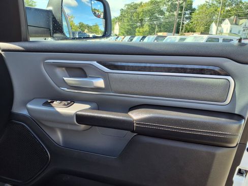 Used 2023 RAM 1500 Big Horn AWD/4WD image 24