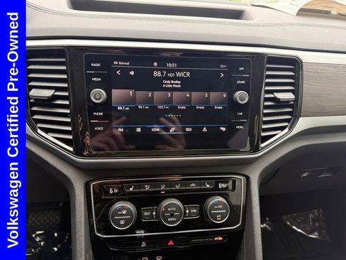 Used 2022 Volkswagen Atlas SE AWD/4WD image 32