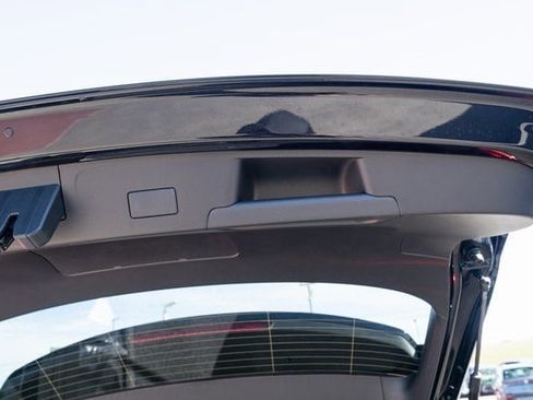 New 2026 Volkswagen Atlas Cross Sport SE image 29