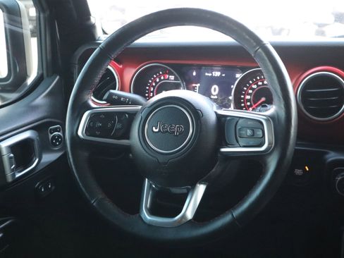 Used 2018 Jeep Wrangler Unlimited Rubicon image 14