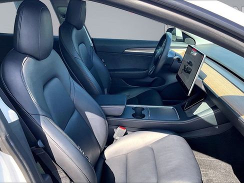 Used 2022 Tesla Model 3 Long Range image 7