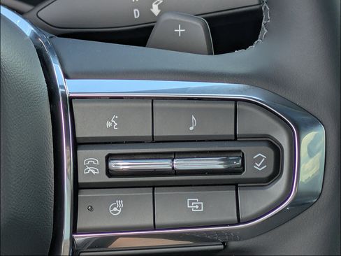 New 2026 GMC Acadia Elevation FWD image 21