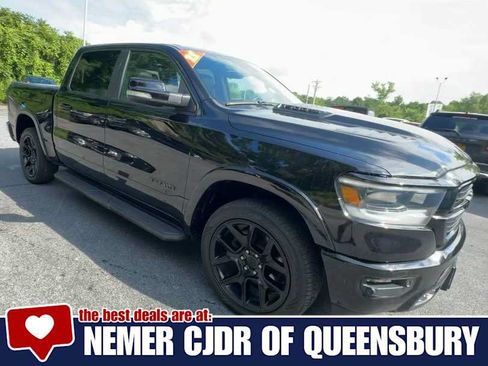 Used 2022 RAM 1500 Laramie AWD/4WD image 2