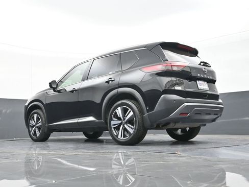 Used 2023 Nissan Rogue SL w/ SL Premium Package FWD image 41