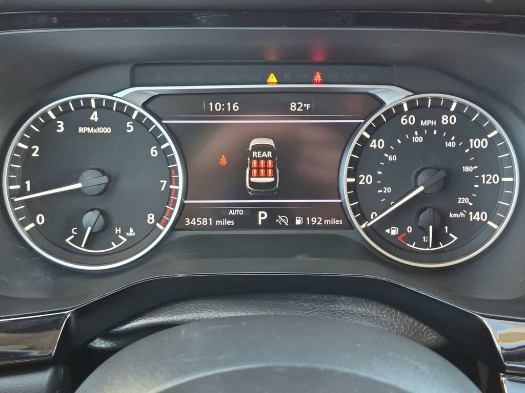 Used 2025 Nissan Pathfinder SL AWD/4WD image 22
