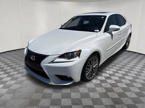 Used 2015 Lexus IS 250 w/ Navigation System Package RWD image 12