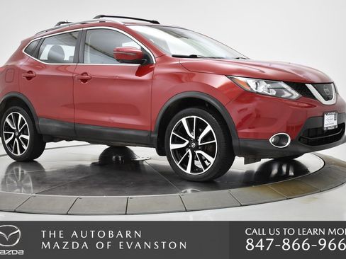 Used 2017 Nissan Rogue Sport SL w/ SL Premium Package image 11