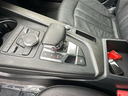 Used 2019 Audi A4 2.0T Premium w/ 18" Wheel Package image 13