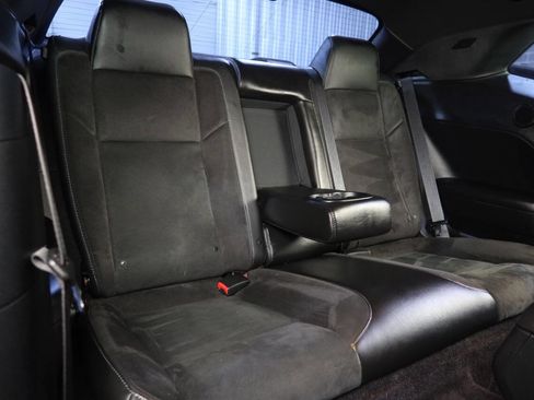 Used 2019 Dodge Challenger R/T Scat Pack w/ Shaker Package image 15