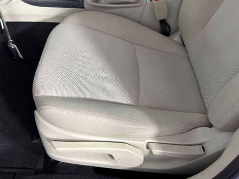 Used 2014 Subaru Crosstrek 2.0i Premium w/ Moonroof Package image 13