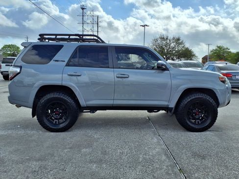 Used 2017 Toyota 4Runner TRD Pro image 25
