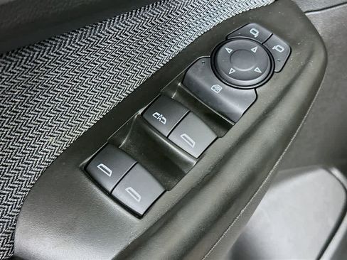 Used 2023 Chevrolet TrailBlazer LT w/ Convenience Package AWD/4WD image 28