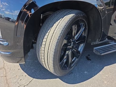 Certified 2025 Cadillac Escalade Sport Platinum AWD/4WD image 35