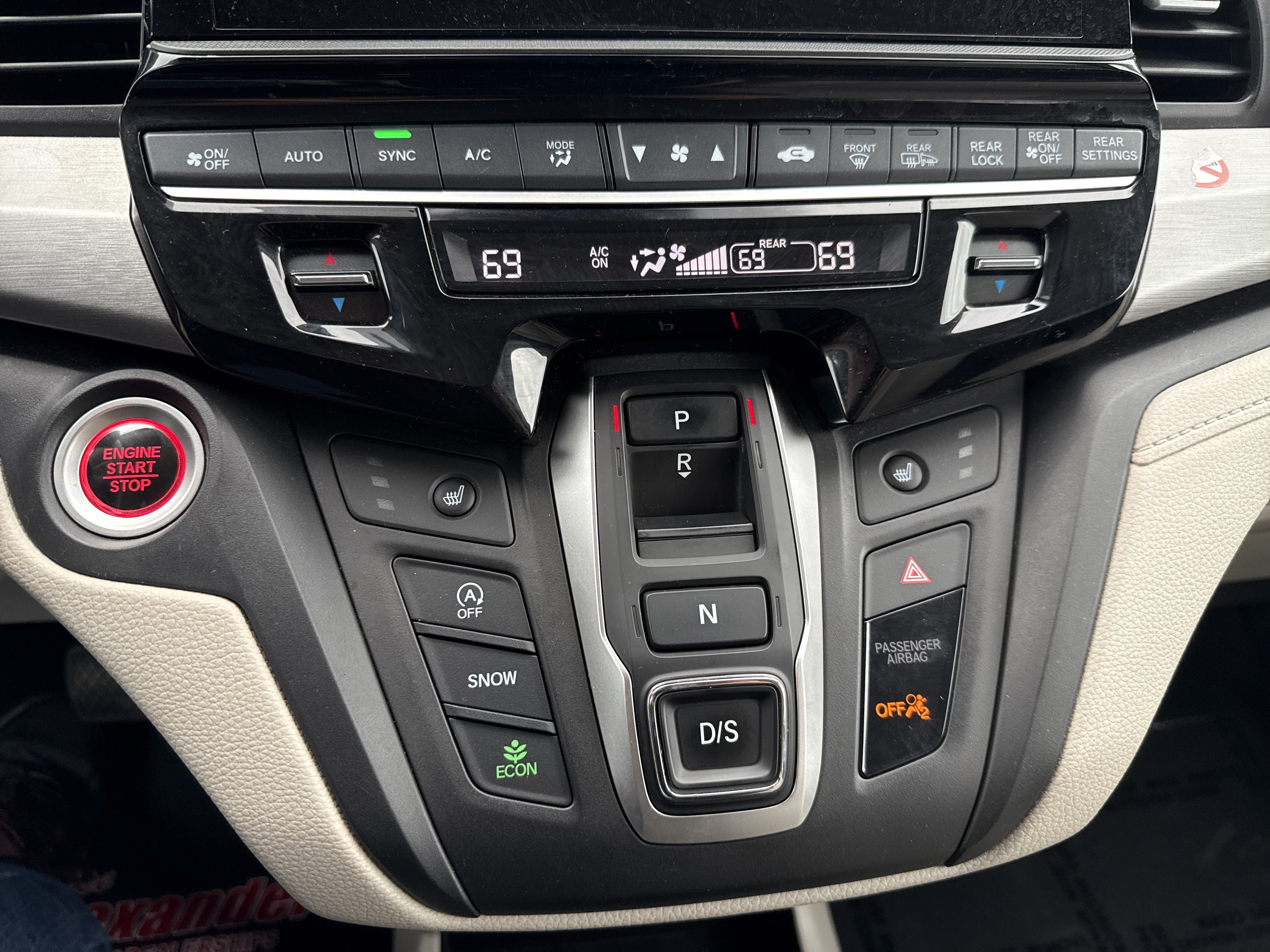 Used 2025 Honda Odyssey EX-L image 26