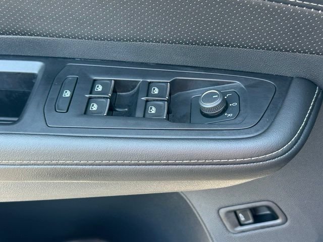 Certified 2024 Volkswagen Atlas Cross Sport SEL AWD/4WD image 20