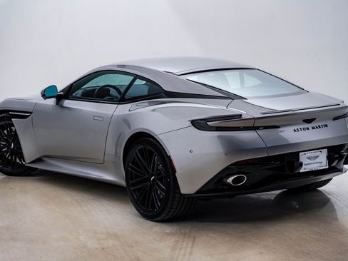 Used 2024 Aston Martin DB12 Coupe image 10