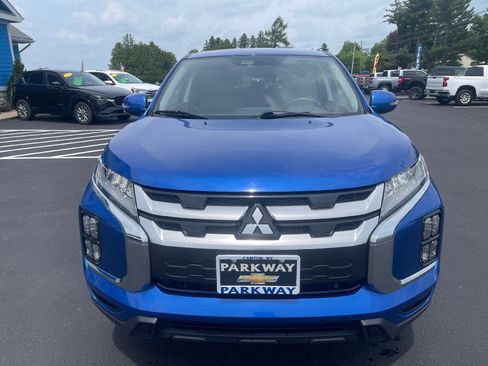 Used 2024 Mitsubishi Outlander Sport AWD image 2