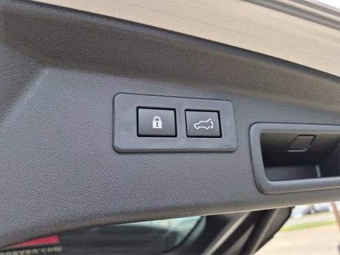 New 2026 Subaru Outback Touring XT AWD/4WD image 8
