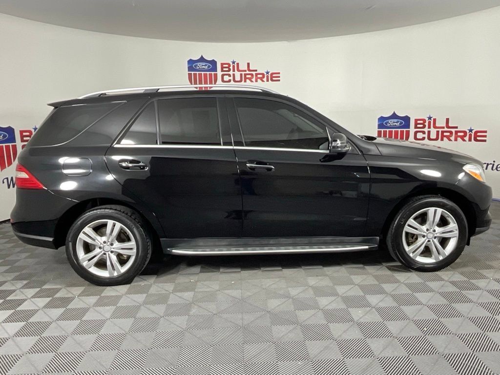 Used 2015 Mercedes-Benz ML 350 4MATIC image 2