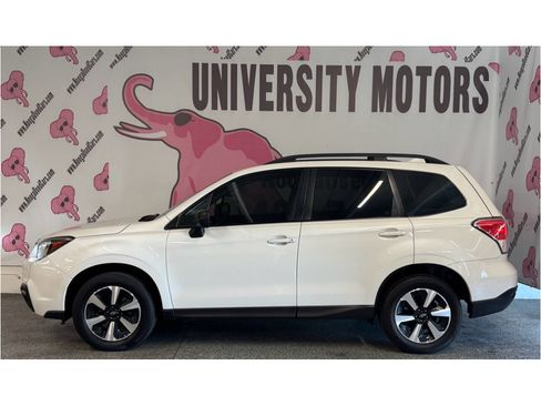 Used 2017 Subaru Forester 2.5i w/ Alloy Wheel Package AWD/4WD image 8