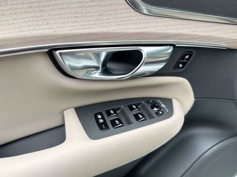 New 2026 Volvo XC90 B6 Plus w/ Protection Package Premier image 12