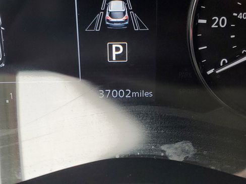 Certified 2021 Nissan Kicks SV image 25