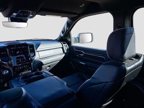 Used 2025 RAM 1500 Laramie image 23