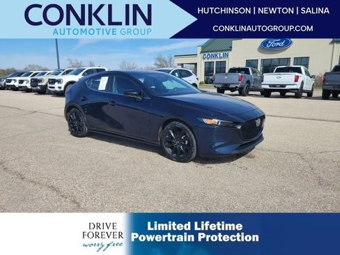 Used 2024 MAZDA MAZDA3 s FWD image 1