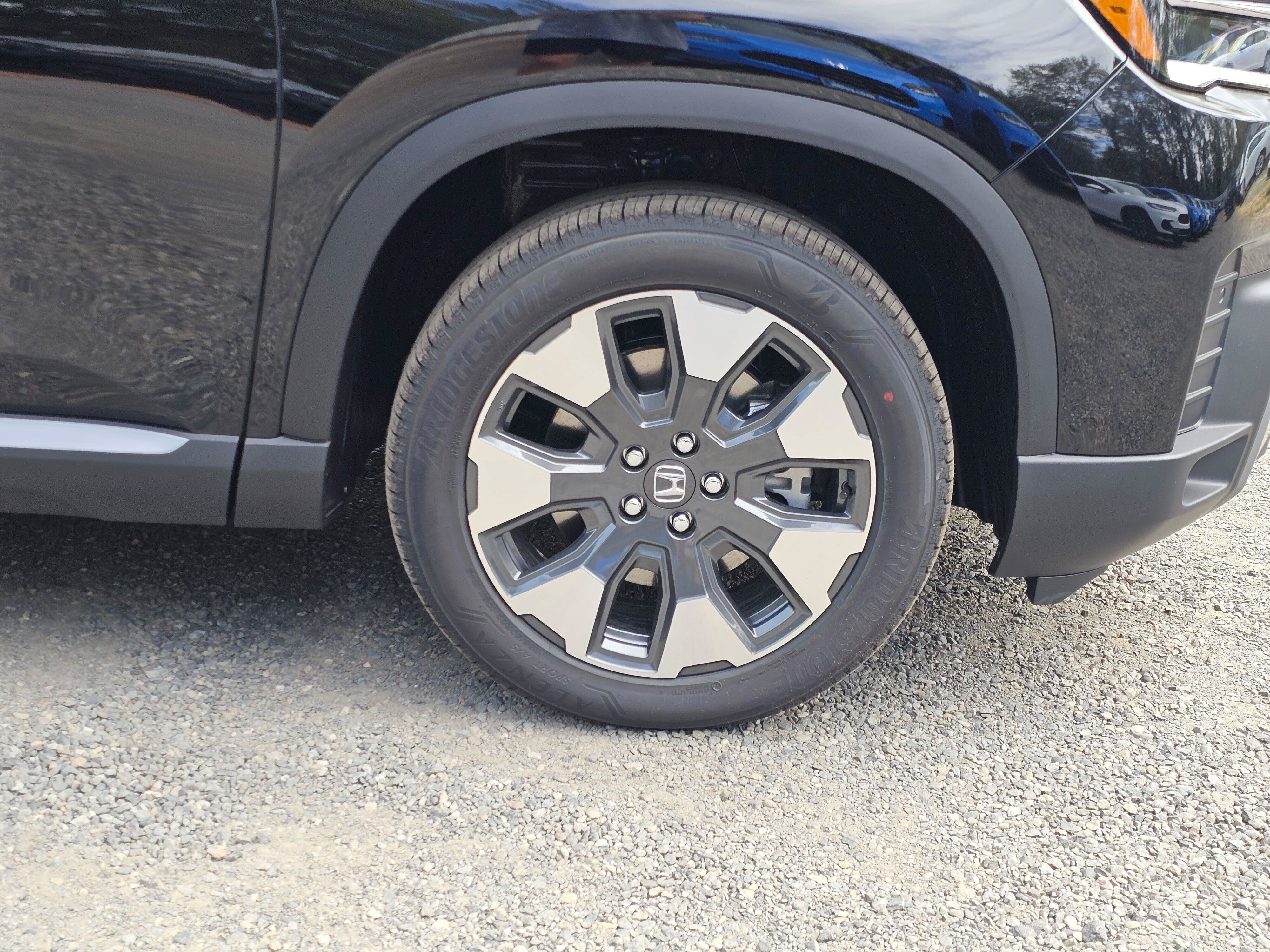 New 2026 Honda Pilot Elite image 9