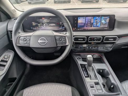 New 2026 Nissan Sentra SV w/ SV Convenience Package FWD image 23