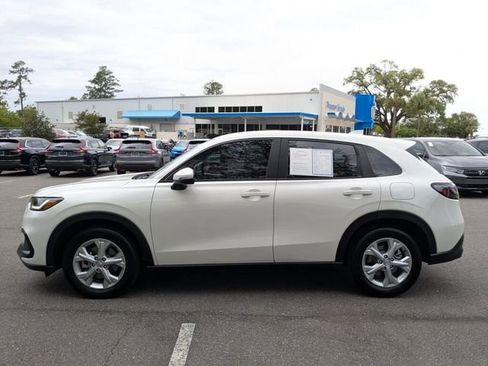 Certified 2024 Honda HR-V LX image 11