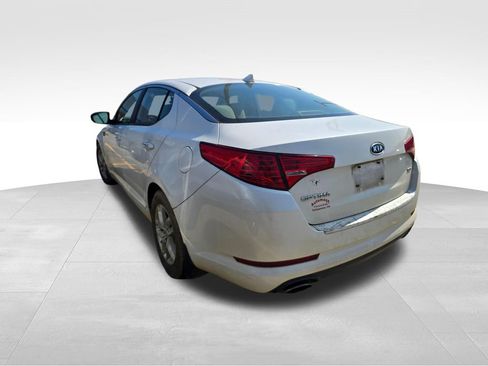 Used 2012 Kia Optima LX FWD image 17