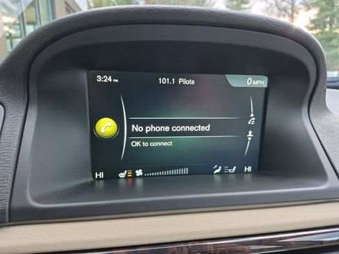 Used 2016 Volvo XC70 T5 Platinum image 30