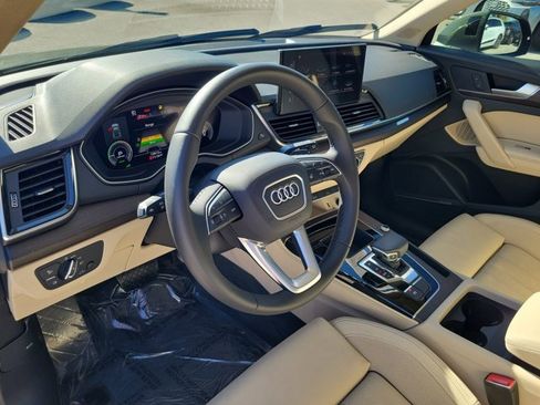 Used 2023 Audi Q5 e Premium Plus w/ Premium Plus Package image 17