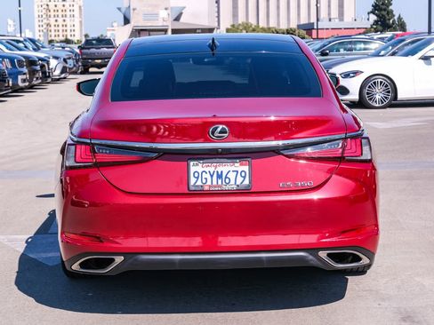 Used 2023 Lexus ES 350 w/ Premium Package FWD image 5