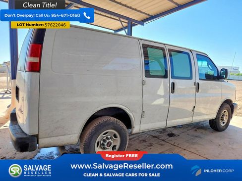 Used 2017 GMC Savana 2500 RWD image 4