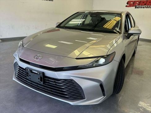 Certified 2025 Toyota Camry LE FWD image 7